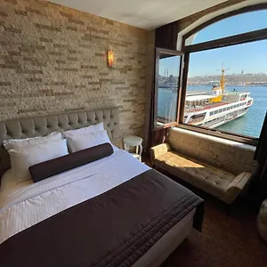 فندق Mayfair Seaside